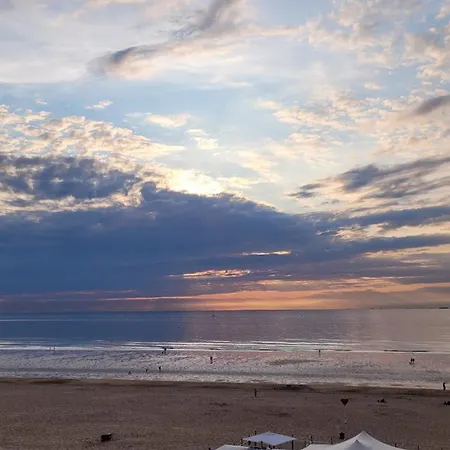 Zeezicht By Qua-lyne * Ostenda