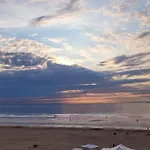Zeezicht By Qua-lyne * Oostende